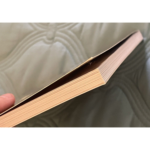 Structura: The Art of Sparth. Design Studio Press Paperback 2008 1st Edition - Picture 8 of 10